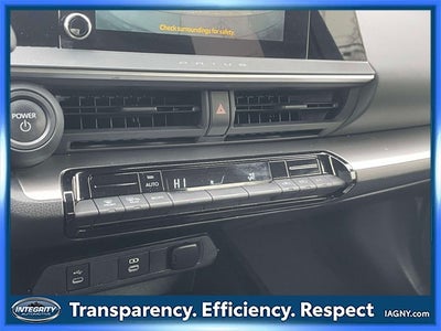 2024 Toyota Prius LE