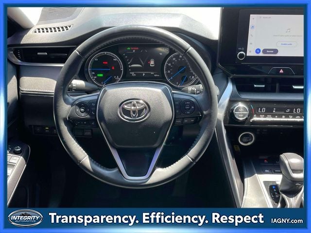 2023 Toyota Venza LE
