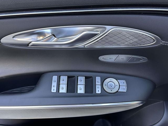 2024 Genesis GV70 2.5T Select