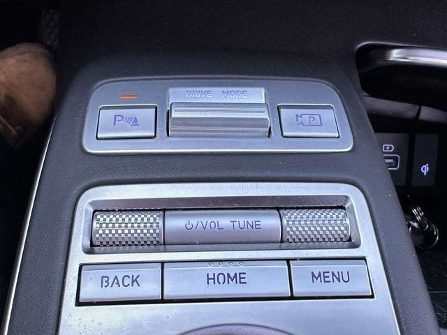 2024 Genesis GV70 2.5T Select