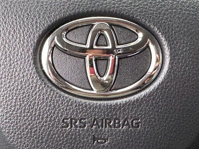 2026 Toyota Sienna LE Mobility 8 Passenger