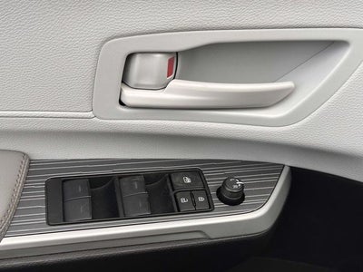 2026 Toyota Sienna Mobility LE 8 Passenger