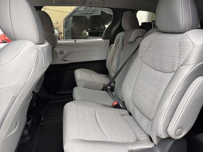 2026 Toyota Sienna Mobility LE 8 Passenger