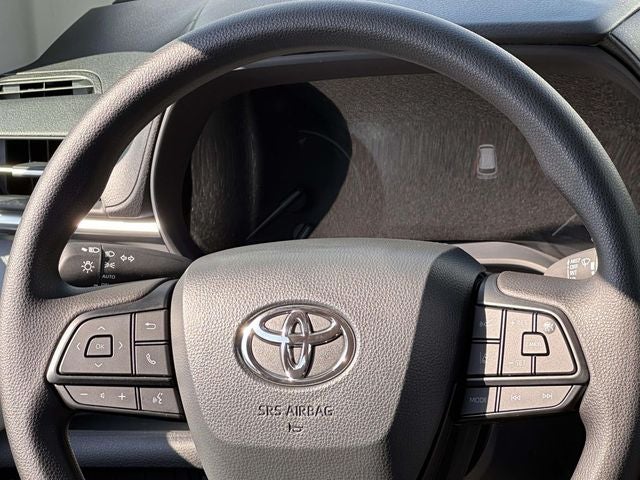 2026 Toyota Sienna LE 8 Passenger