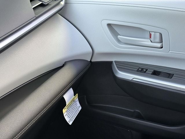 2026 Toyota Sienna LE 8 Passenger