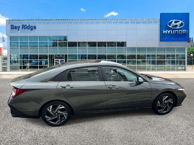 2025 Hyundai Elantra Limited