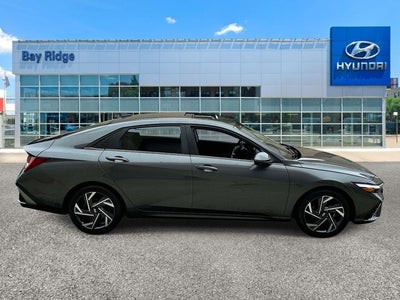 2024 Hyundai Elantra Limited