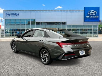 2024 Hyundai Elantra Limited