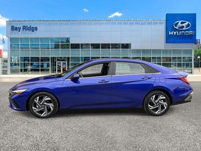 2025 Hyundai Elantra SEL Convenience