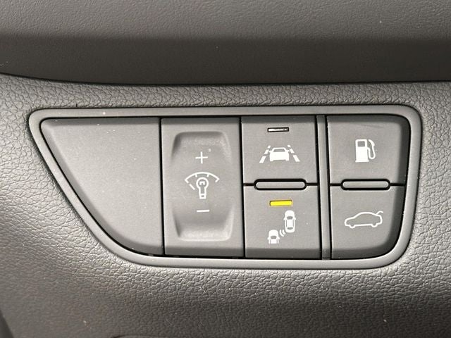 2021 Genesis G70 2.0T