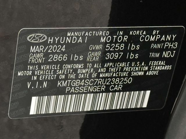 2024 Genesis G80 2.5T